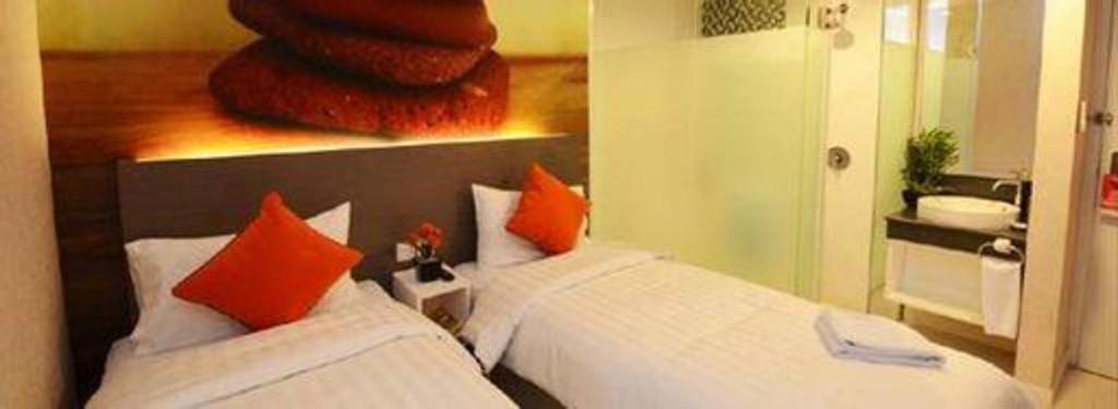 Clay Hotel Jakarta Exteriör bild