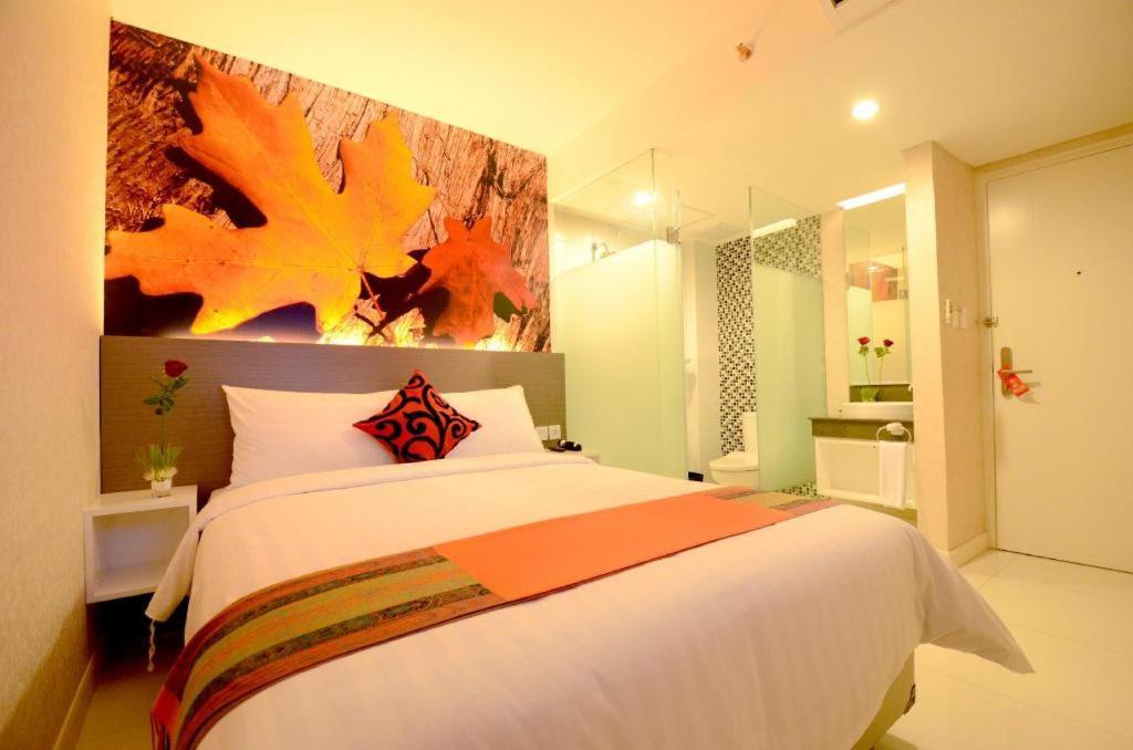 Clay Hotel Jakarta Exteriör bild