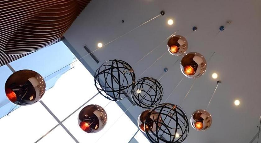 Clay Hotel Jakarta Exteriör bild